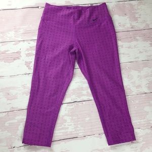 Nike women's purple legging . EUC. Welcome Offers